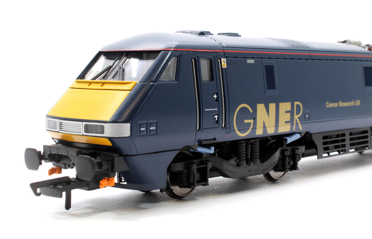 Class 91 91117 Bo-Bo "Cancer Research UK" GNER - Electric Locomotive