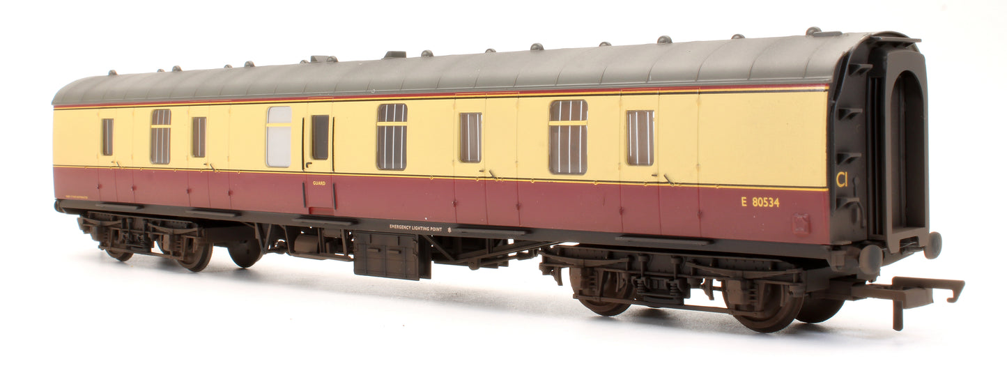 Pre-Owned BR MK1 Parcel Brake E80534 Coach - Custom Weathered