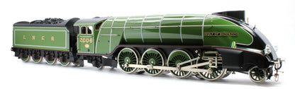 E/36-B1-WB P2 Class Streamlined "Wolf of Badenoch" 2-8-2 LNER Lined Apple Green No. 2006 Steam Locomotive