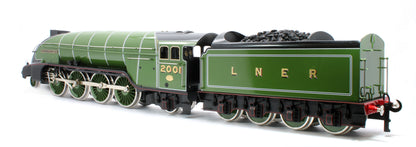 E/36-B1-CN P2 Class Streamlined "Cock O The North" 2-8-2 LNER Lined Apple Green No. 2001 Steam Locomotive