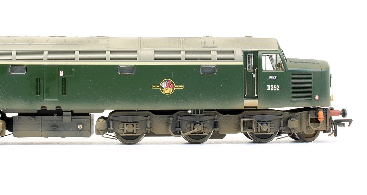 Pre-Owned Class 40 D352 BR Green Small Yellow Panel Diesel Locomotive - Renumbered & Custom Weathered