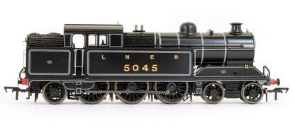 Pre-Owned Robinson A5 (GCR Class 9N) 4-6-2 Tank Locomotive LNER Black (Lined) No.5045