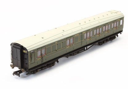 Pre-Owned SR Maunsell 4 Compartment Brake 3rd Class Coach '3219' - Custom Weathered