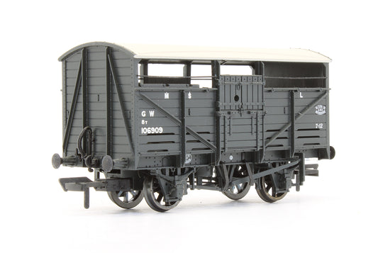 Pre-Owned 8 Ton Cattle Wagon GWR Dark Grey '106909'