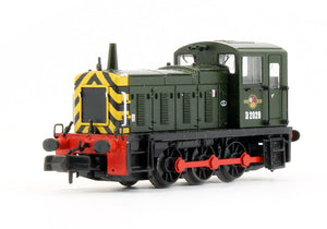 Pre-Owned Class 03 Diesel Shunter D2028 BR Green Locomotive (DCC Fitted)