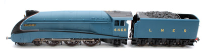 RailRoad A4 Class 4-6-2 4468 ‘Mallard’ LNER Garter Blue Steam Locomotive