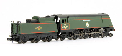 Pre-Owned Battle Of Britain 34064 'Fighter Command' BR Green Late Crest Steam Locomotive