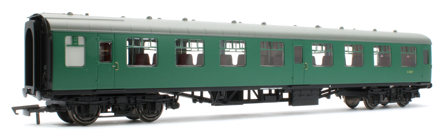 R40520 Mark 1 TSO Second Open BR Green S3827