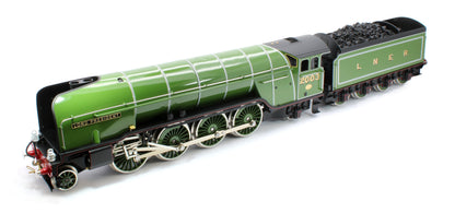 E/36-A1-LP P2 Class Non-Streamlined "Lord President" 2-8-2 LNER Lined Apple Green No. 2003 Steam Locomotive