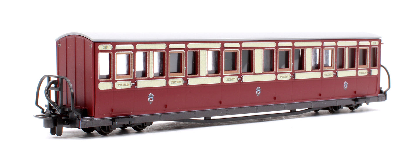 Ffestiniog Railway Long 'Bowsider' Bogie Coach, Red & Cream, No. 19