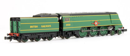 Pre-Owned 372-313 Merchant Navy Class 35021 'New Zealand Line' BR Malachite Green Steam Locomotive