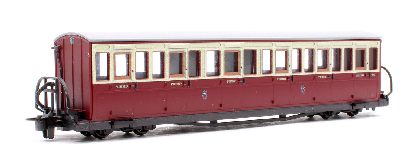 Ffestiniog Railway Short 'Bowsider' Bogie Coach, Red & Cream, No. 18