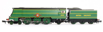 Pre-Owned 372-313 Merchant Navy Class 35021 'New Zealand Line' BR Malachite Green Steam Locomotive