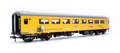 BR Mk2F ex-TSO Structure Gauging Train Coach Network Rail Yellow No.977985