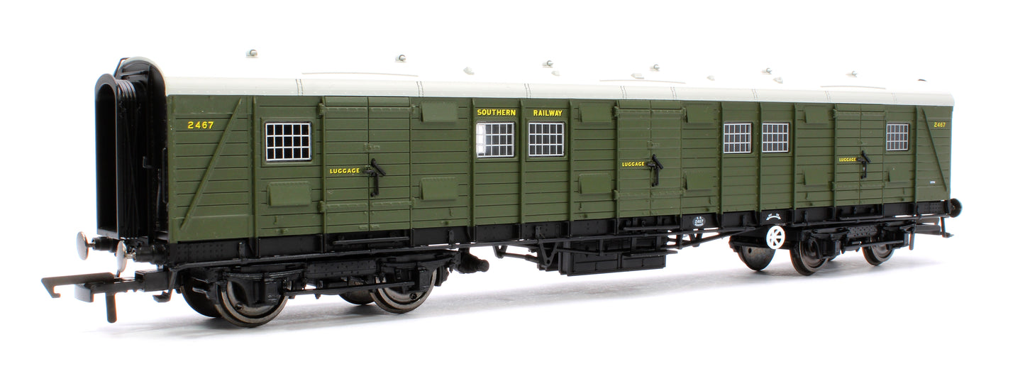 Luggage Van 2467 Southern Railway