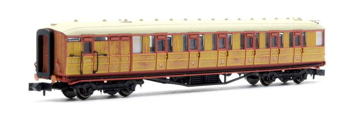 Pre-Owned A4 Valanced Mallard 4468 Garter Blue & 4 Gresley Teak Coaches