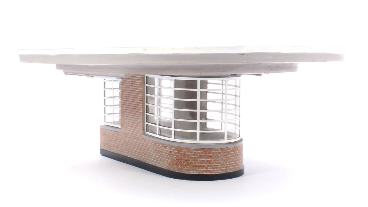 Pre-Owned Art Deco Platform End Building