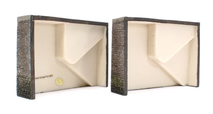 Pre-Owned Quayside Walls with Steps X2