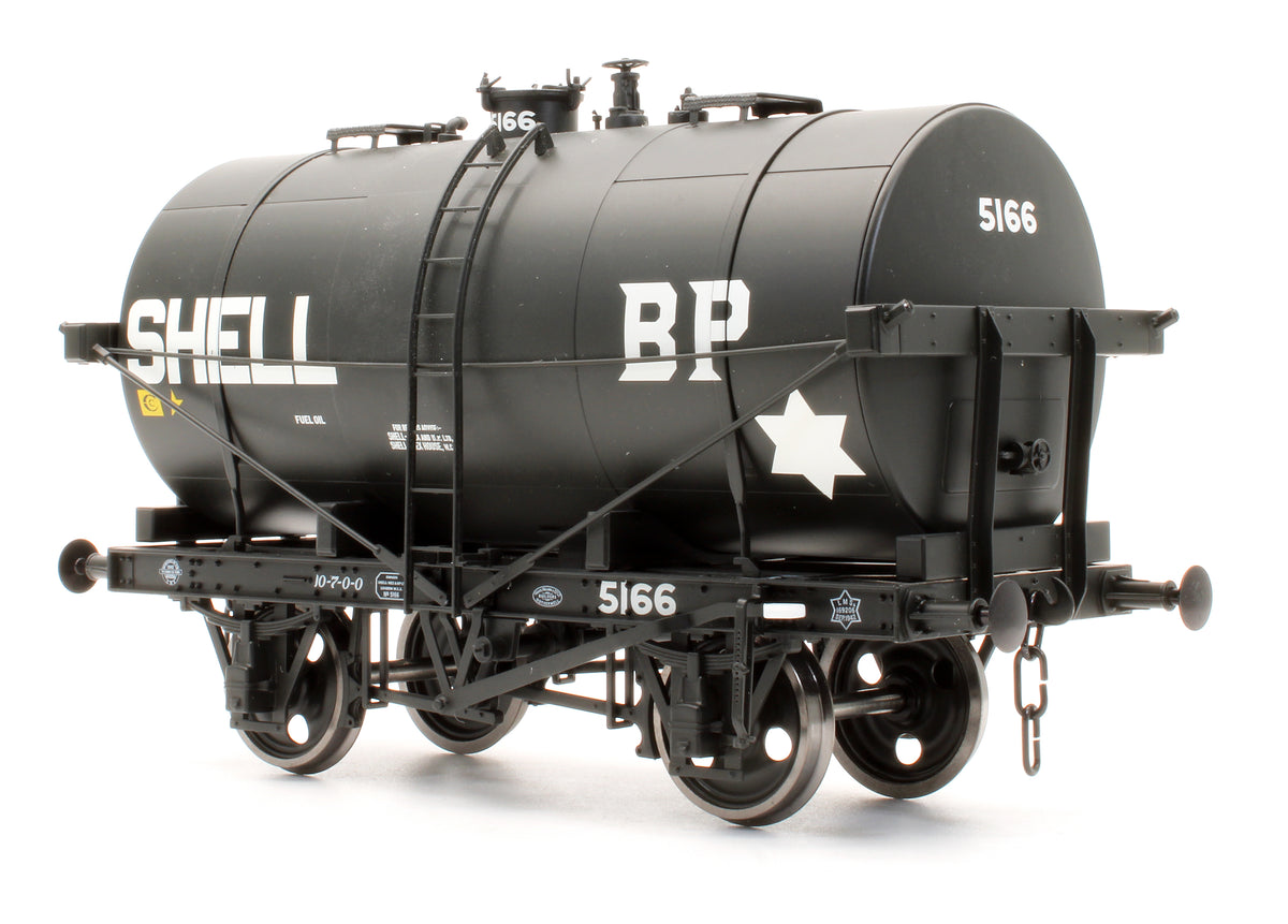 Pre-Owned 14T Tank Wagon Class B Shell/BP Oil #5166