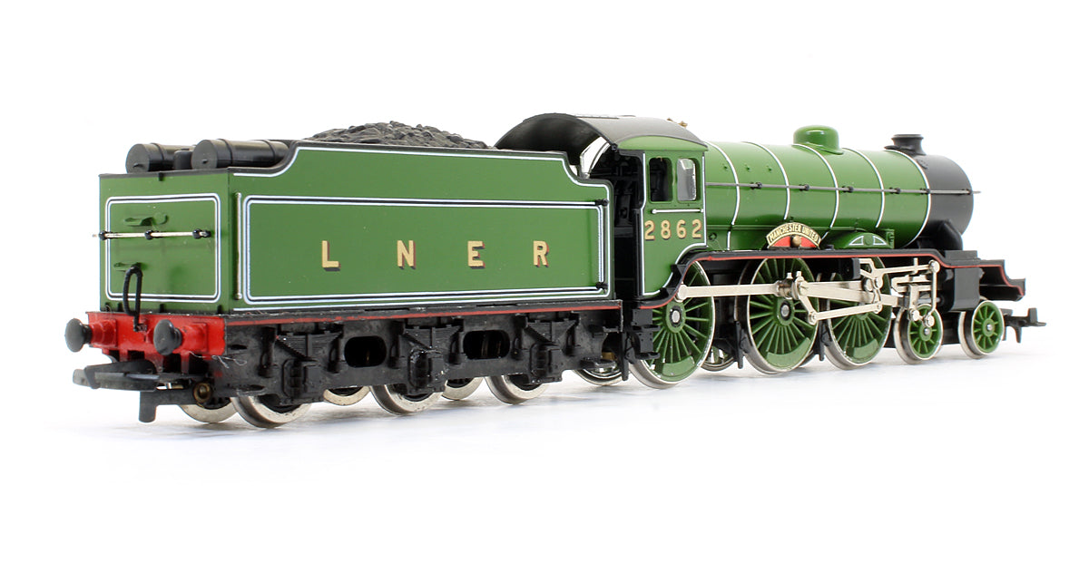 Pre-Owned LNER 4-6-0 B17 'Manchester United' 2862 Steam Locomotive