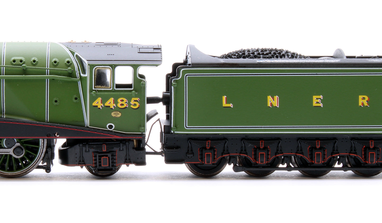 A4 Valanced Kestrel 4485 LNER Green - DCC Fitted