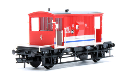 BR 20T Brake Van London Transport Barrier Vehicle Red & White B954645