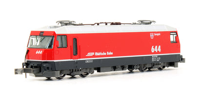 Pre-Owned "Glacier Express" Train Pack With Ge 4/4 III Electric Locomotive And Two Panorama Coaches