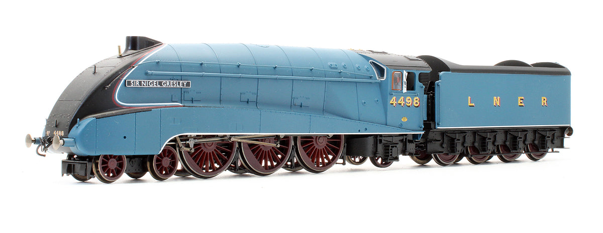 Pre-Owned LNER 'Sir Nigel Gresley' Train Set, Centenary Year Limited Edition - 1938