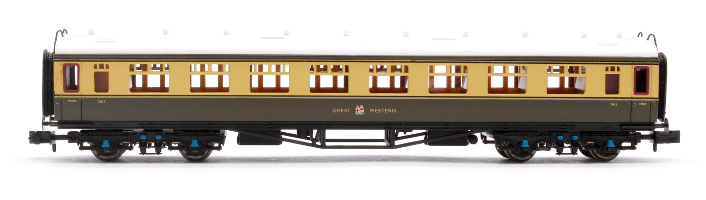 Collett Coach Chocolate & Cream Composite Great Western 7011