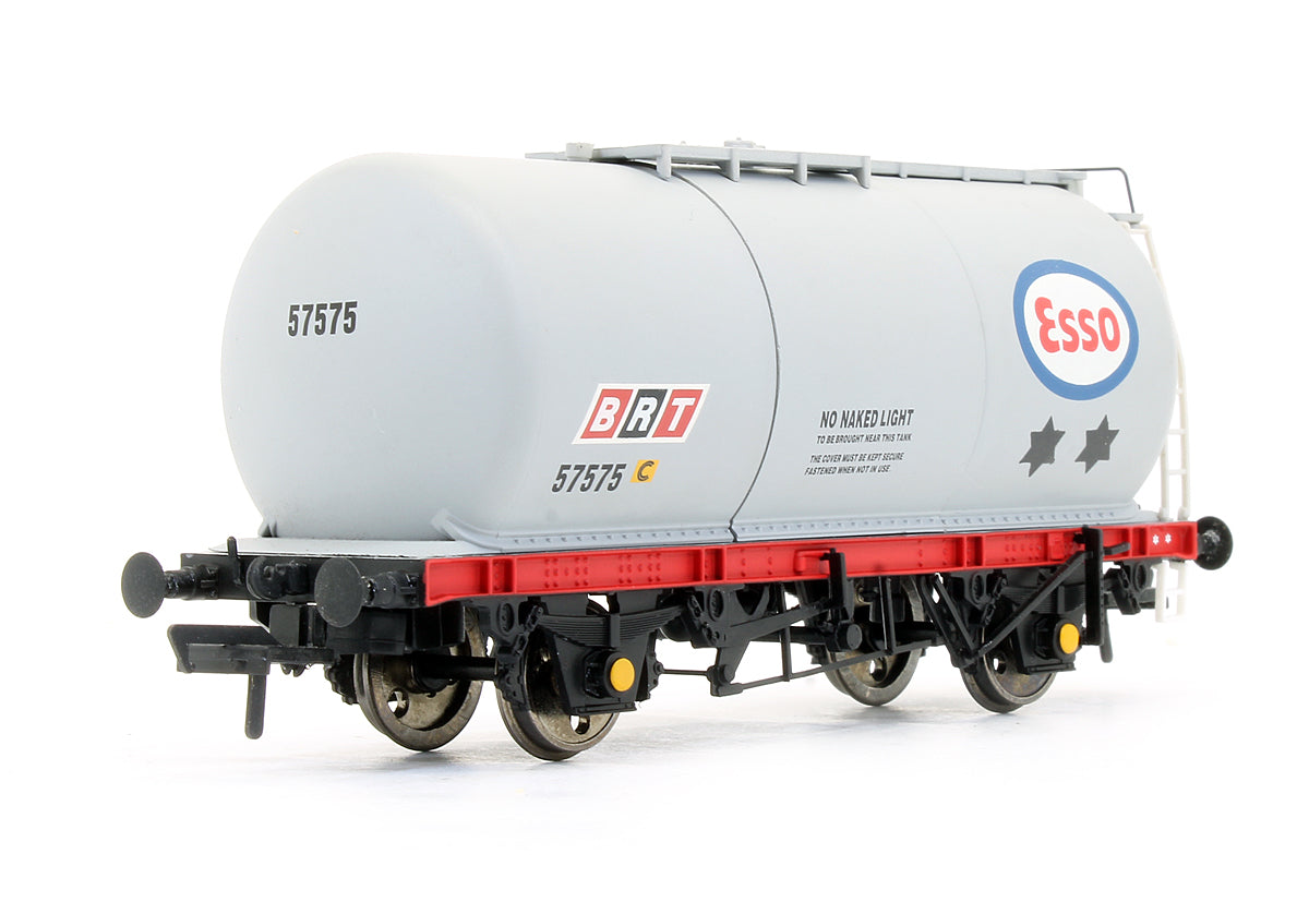 Pre-Owned 37-576 TTA Tank Wagon 'Esso' Grey '57575'