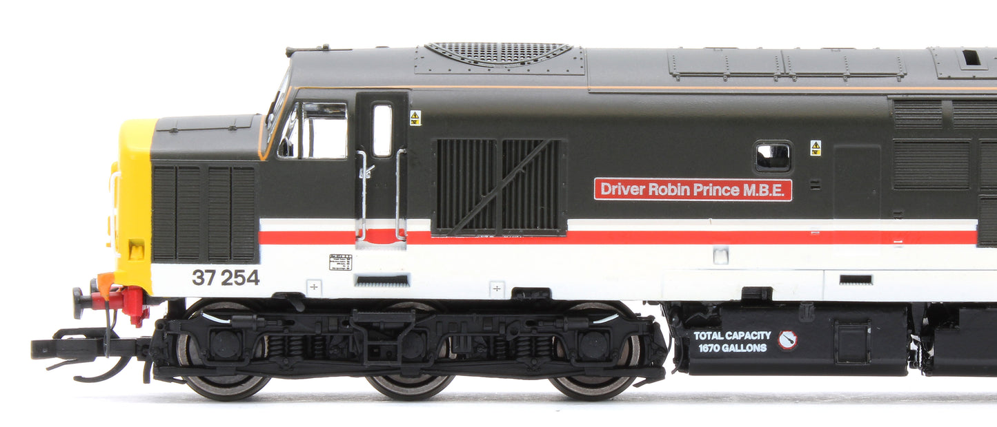 TT3045M Class 37/0 Intercity '37254' 'Driver Robin Prince M.B.E.' Diesel Locomotive