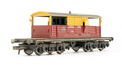Pre-Owned Queen Mary Brake Van Satlink - Weathered