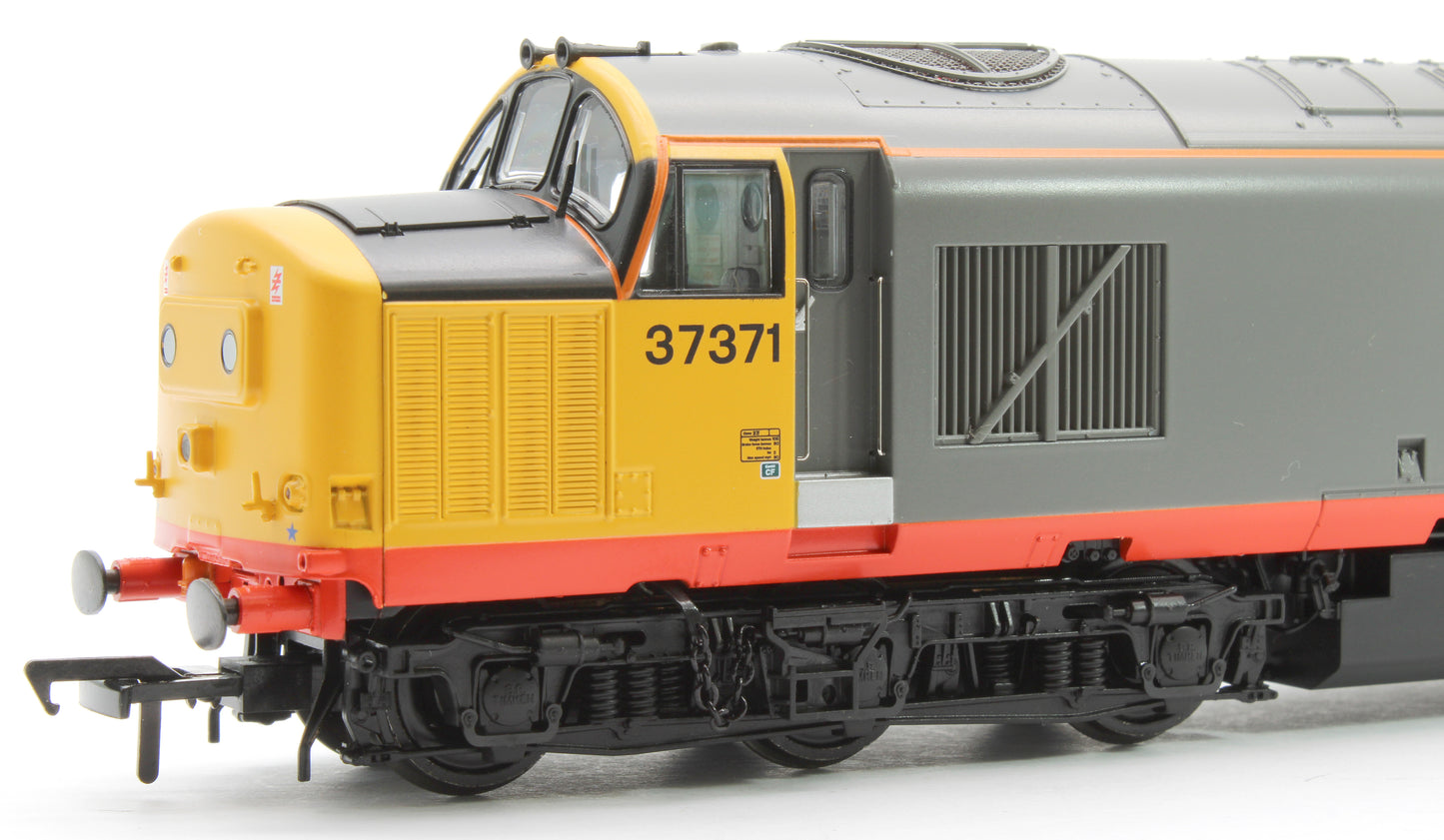 Class 37/0 Centre Headcode 37371 BR Railfeight (Red Stripe) Diesel Locomotive