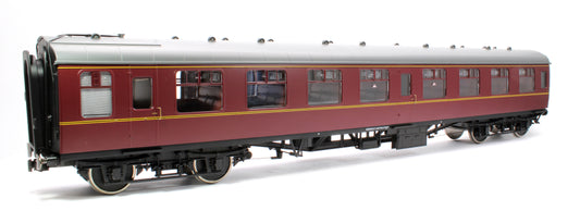 BR Mk1 Maroon SK Unnumbered with Window Beading - DCC Fitted