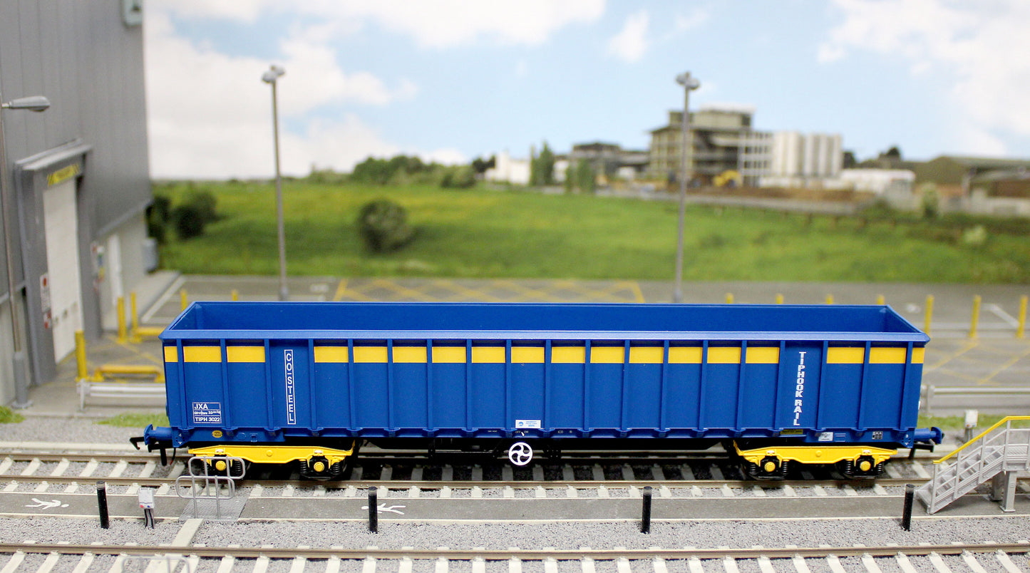 Single JXA Bogie Scrap Wagon TIPH Blue As Converted w/Yellow Band No.3022