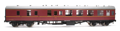 BR Mk1 Maroon BSK Unnumbered with Window Beading - DCC Fitted