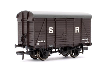 Pre-Owned 38-070C 12 Ton SR Brown (Large Logo) Southern Planked Vent Van '48329'