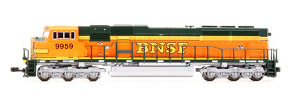 176-6402 Pre-Owned SD70MAC Diesel Locomotive BNSF - Road #9959
