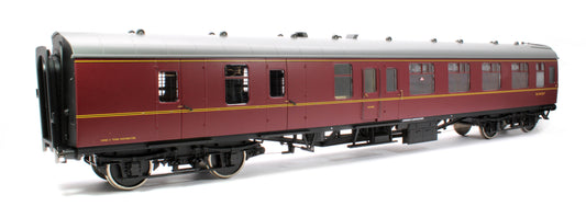 BR Mk1 Maroon BSK Sc34317 with Window Beading