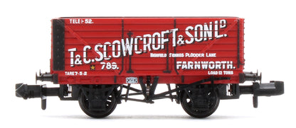 377-130 8 Plank Wagon End Door 'T & C. Scowcroft & Son Ltd' Red No.789
