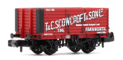 377-130 8 Plank Wagon End Door 'T & C. Scowcroft & Son Ltd' Red No.789