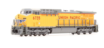 176-7038 Pre-Owned GE AC4400CW Diesel Locomotive Union Pacific - Road #6735