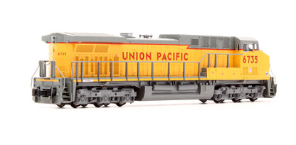 176-7038 Pre-Owned GE AC4400CW Diesel Locomotive Union Pacific - Road #6735