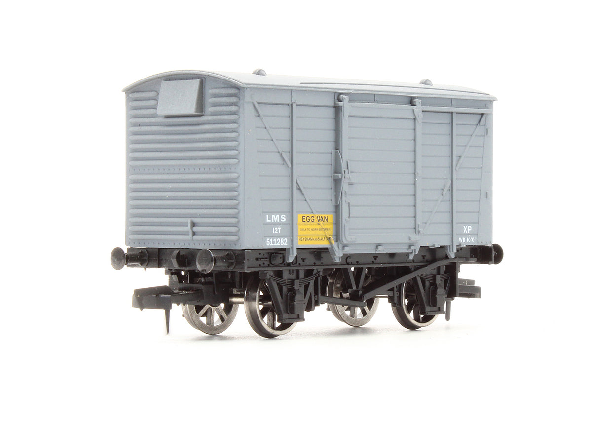 Pre-Owned LMS Egg Vent Van No.511282