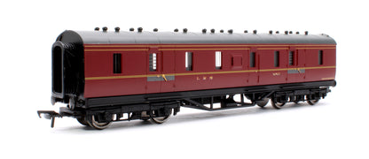 Pre-Owned 34-327C 50FT Parcels Van LMS Crimson No.31027