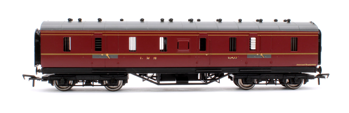 Pre-Owned 34-327C 50FT Parcels Van LMS Crimson No.31027