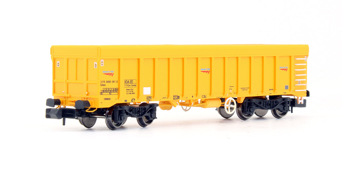 Pre-Owned IOA Ballast Wagon Network Rail Yellow 3170 5992 081-3