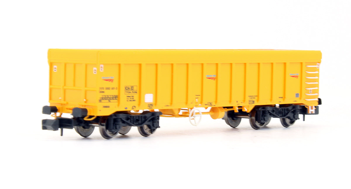 Pre-Owned IOA Ballast Wagon Network Rail Yellow 3170 5992 081-3