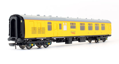 Network Rail MK1 Brake Composite Coach No.DB975280