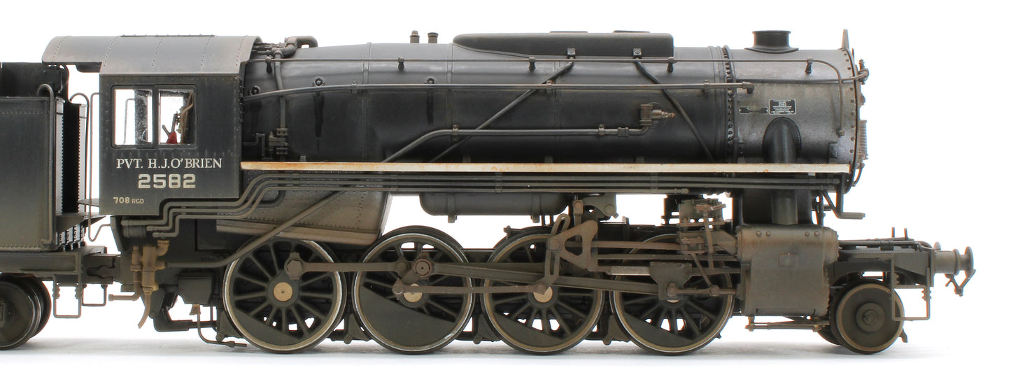 Bespoke Weathered 926013 USATC S160 2-8-0 'Pvt. H.J. O’Brien' Black with Transportation Corps U.S.A. on Tender No.2582 Steam Locomotive - Deluxe Weathered